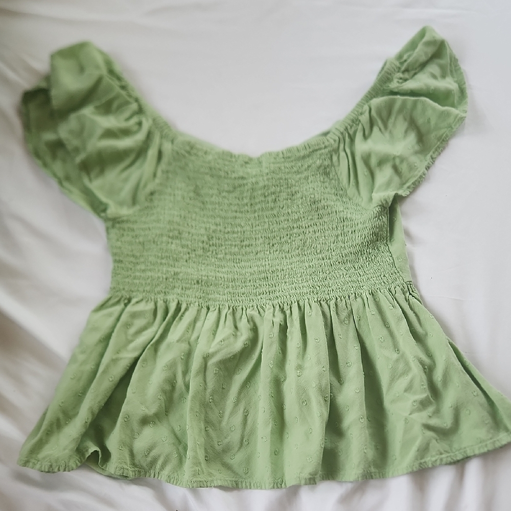 Green Ruffle Top - Picture 3 of 3